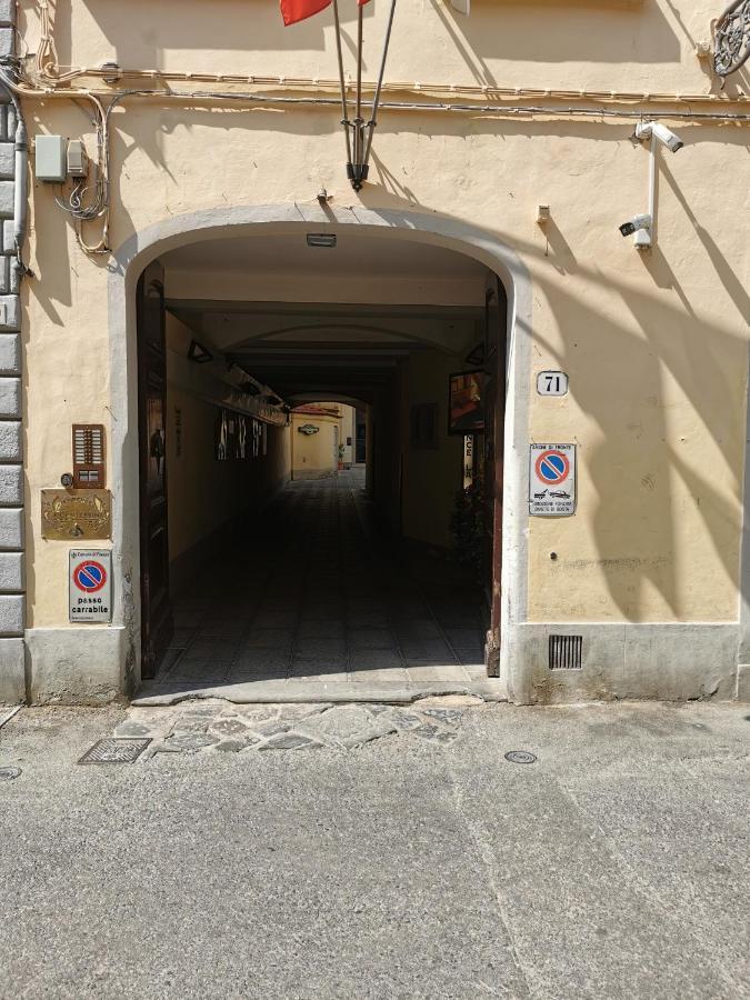 Appartamento La Piccola Contessa Firenze Luaran gambar